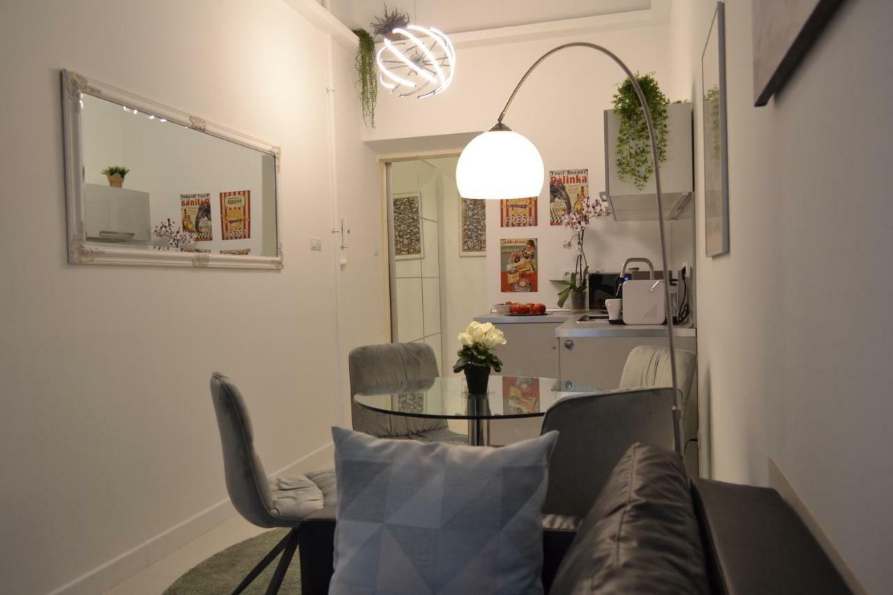 City Corso Apartman بودابست المظهر الخارجي الصورة