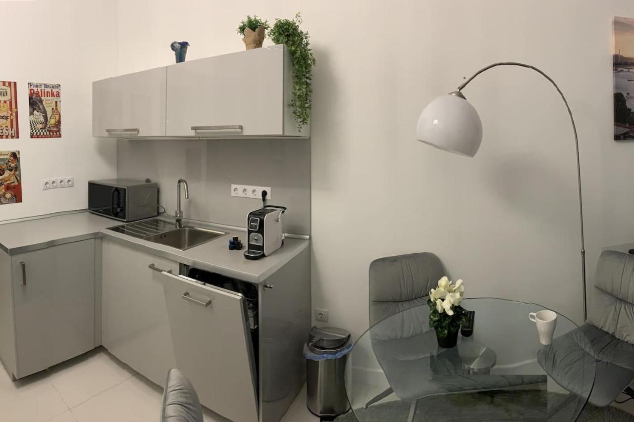 City Corso Apartman بودابست المظهر الخارجي الصورة